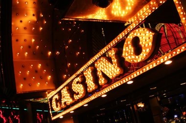 slottoto platform interface showing Sportsbook, Live Dealer, and Slots categories on mobile phone