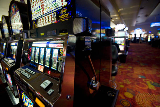 Live blackjack table on slottoto slottoto live dealer table with real dealer streaming on mobile phone